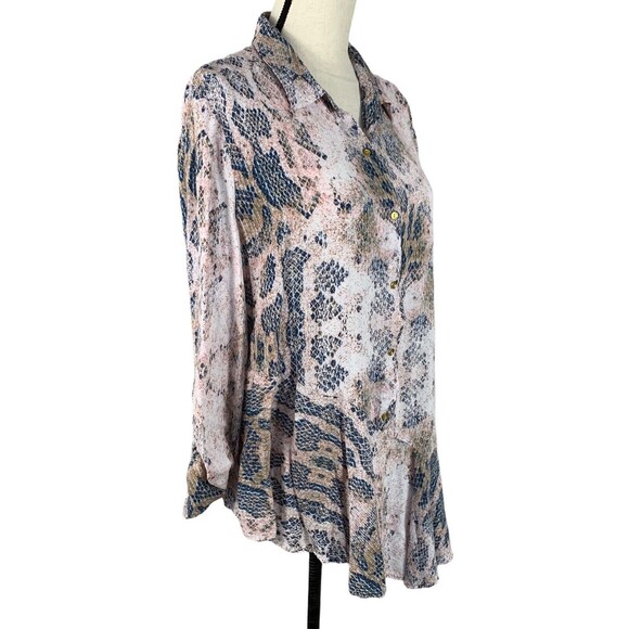 Como Vintage Slinky Snake Print Top 1/2 Button Hip Flare Tab Roll Sleeve Sz XL - Picture 2 of 10